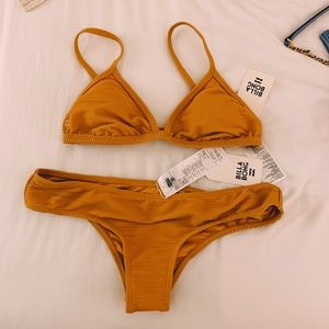 Brand New Yellow Billabong Bikini Tags Still On